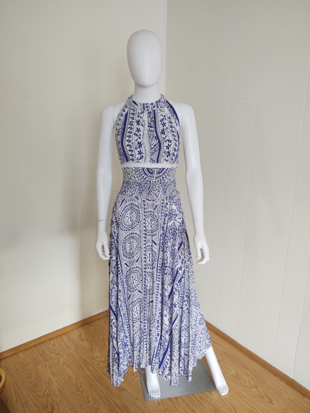 GOOD Jaase Large Halter Cobalt White Maxi Dress w/Leg Slit, Open Back
